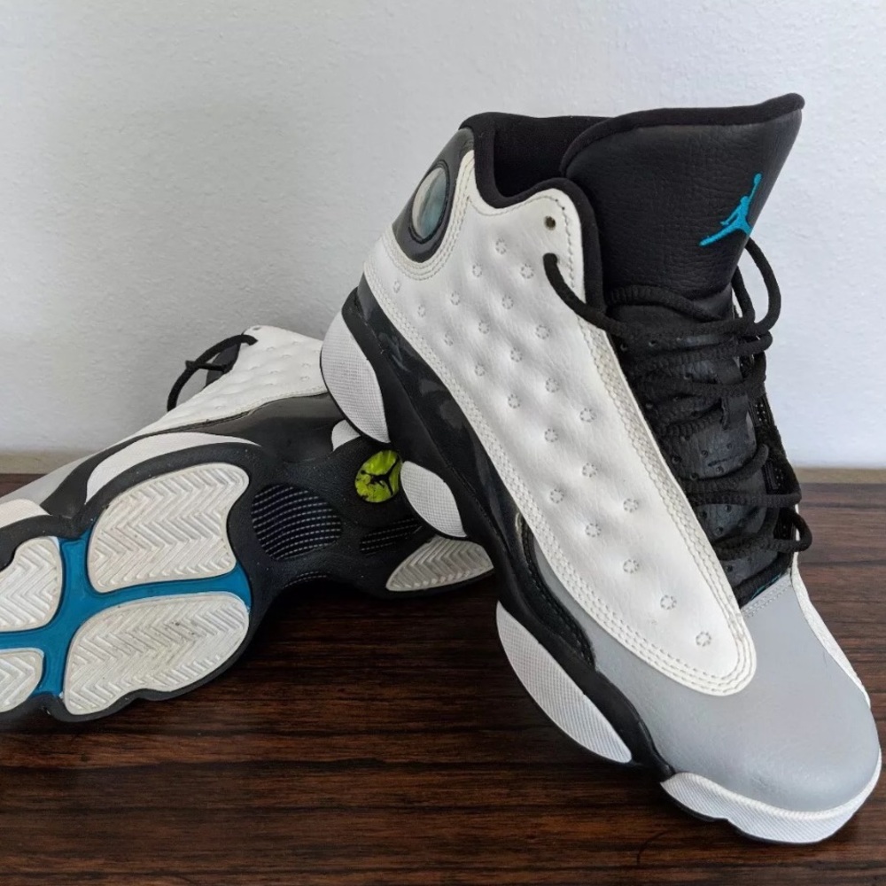 Jordan’s woman’s 6.5